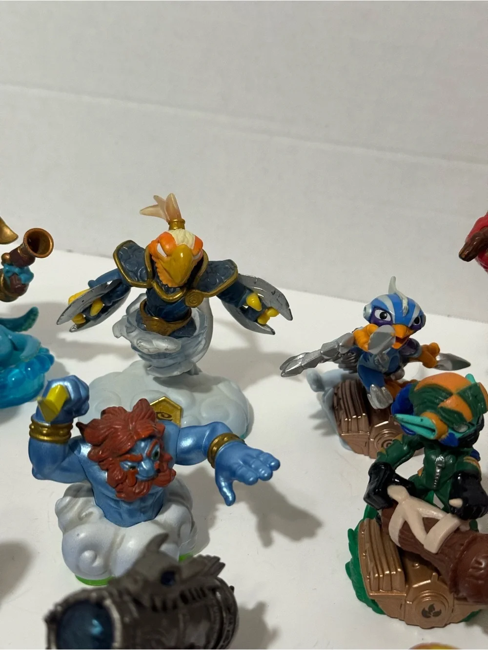 Skylanders 20 Piece Lot Figures Vehicles SuperChargers Trap Team Nintendo